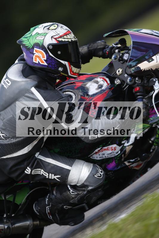 /Archiv-2024/29 12.06.2024 MOTO.CH Track Day ADR/Gruppe blau/114